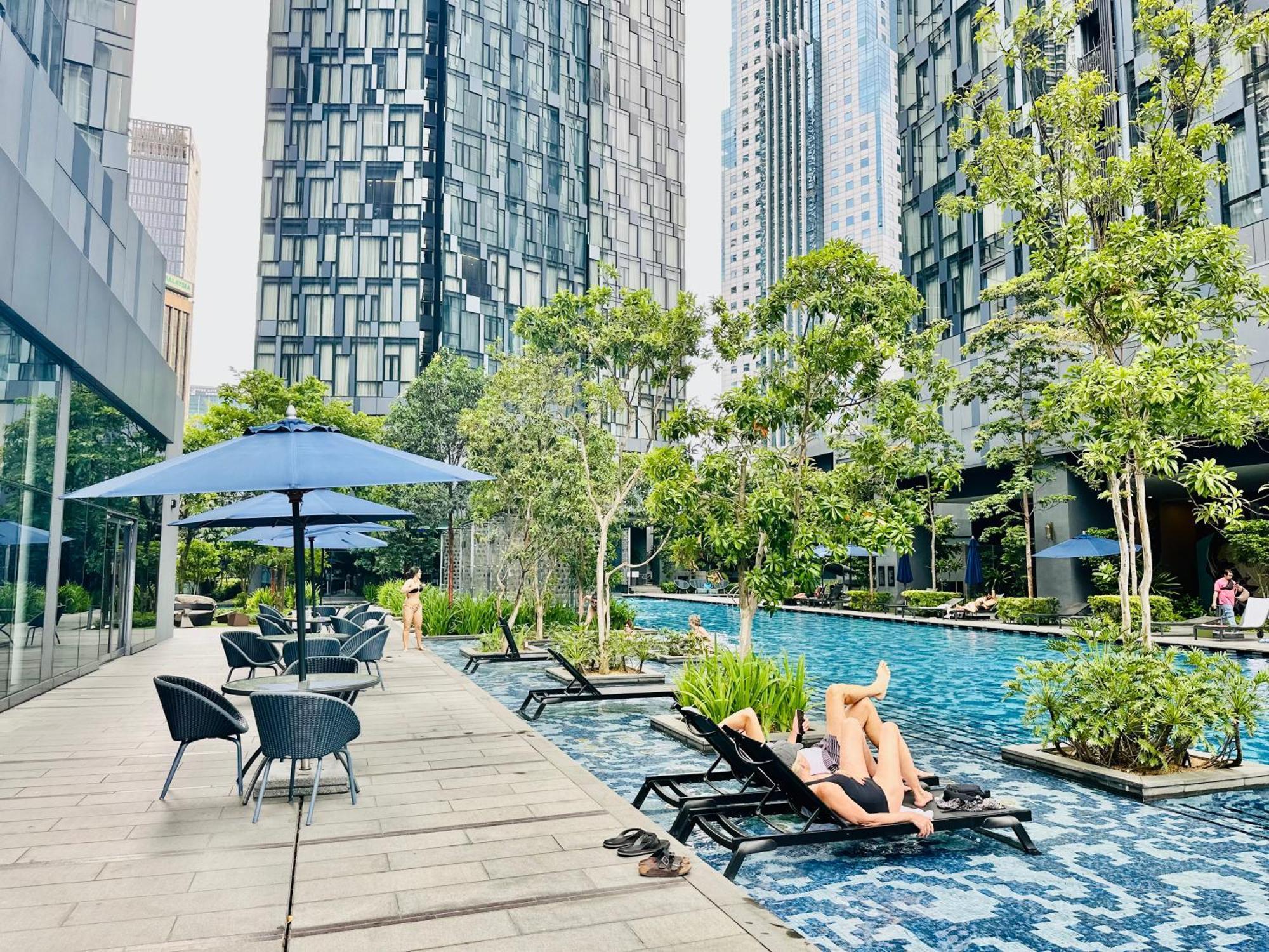 Star Klcc By Starlight * Kuala Lumpur