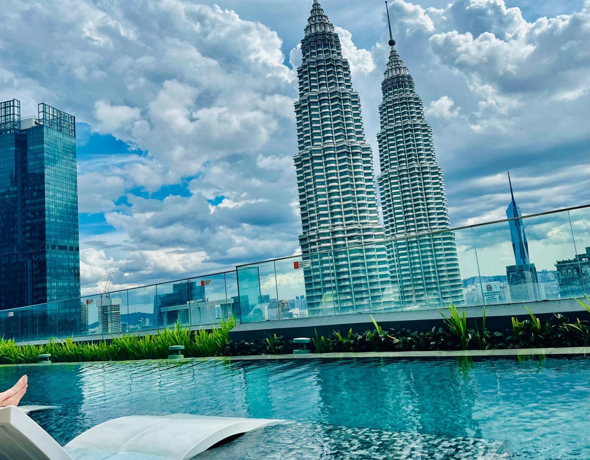 Star Klcc By Starlight